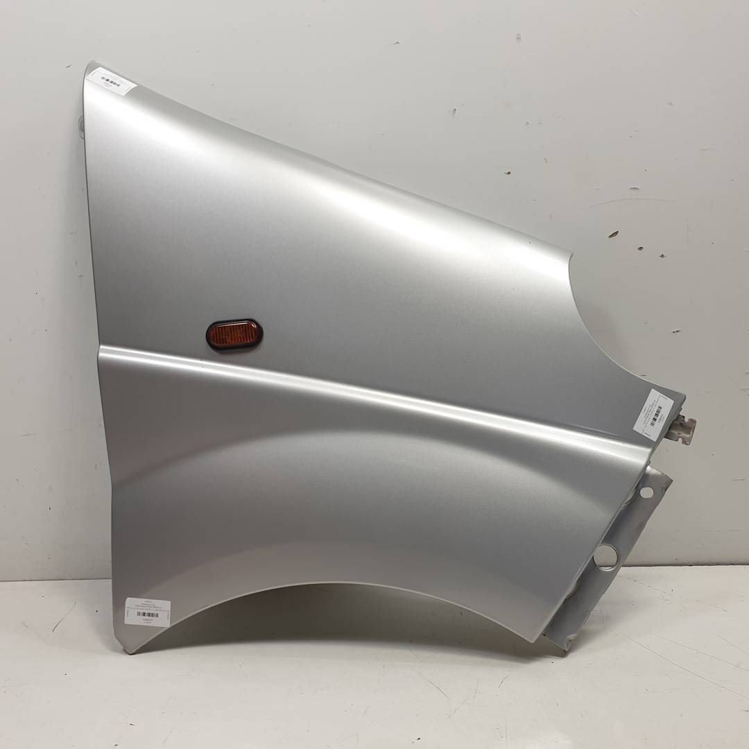 ALETA DELANTERA DERECHA - OPEL - VIVARO