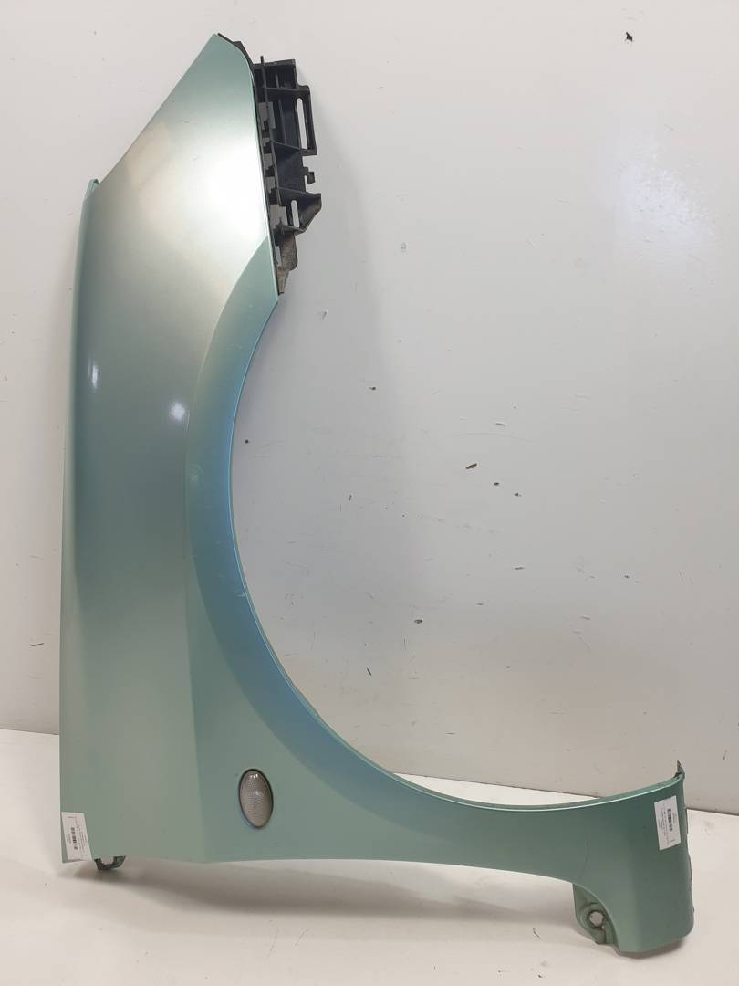 #3236806 ALETA DELANTERA DERECHA