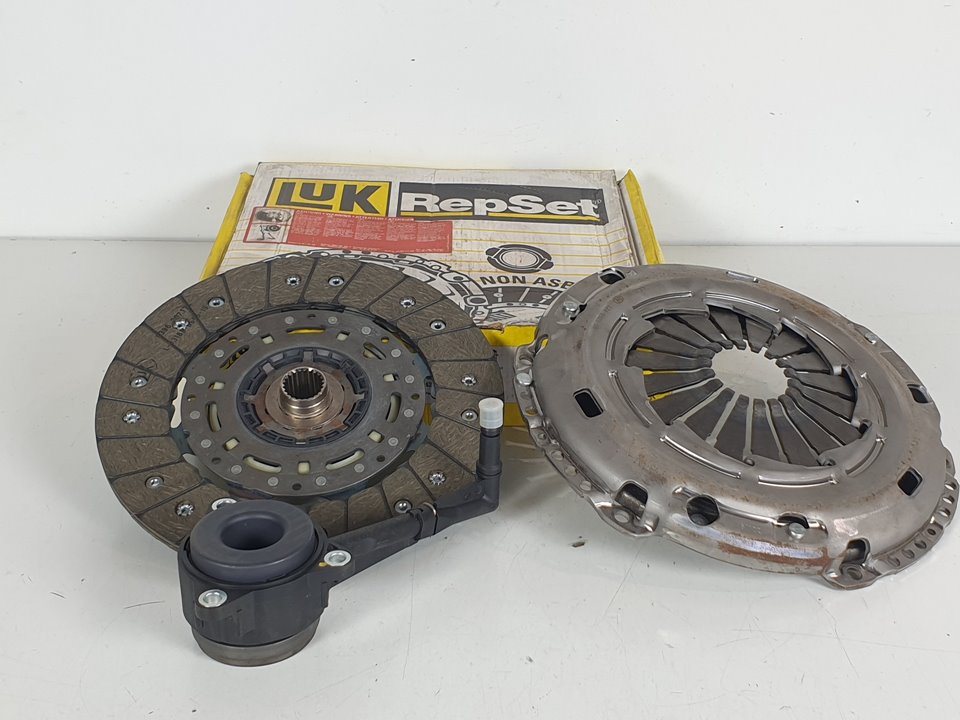 #854239 KIT EMBRAGUE