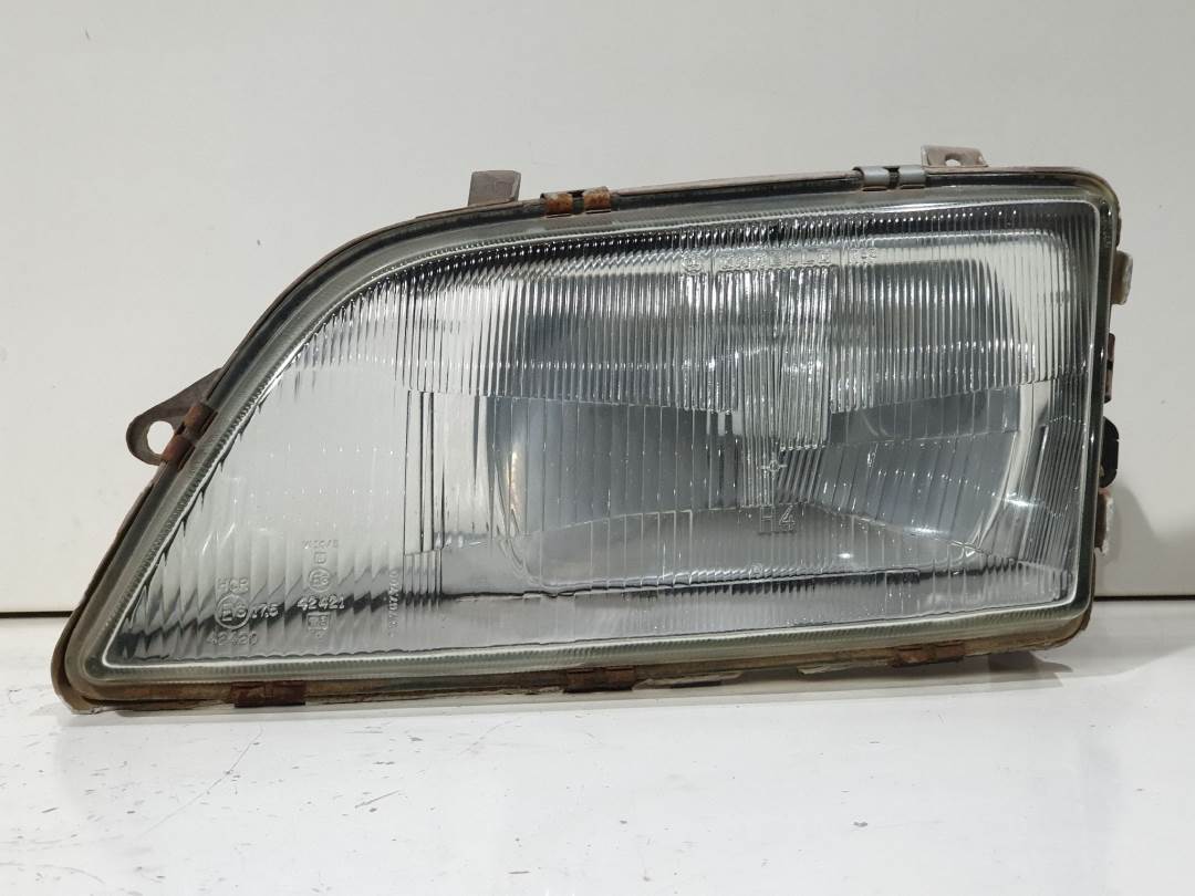 #122867 FARO IZQUIERDO