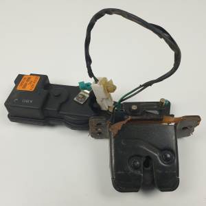 #1493692 CERRADURA MALETERO / PORTON