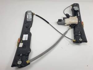 #702730 ELEVALUNAS DELANTERO DERECHO