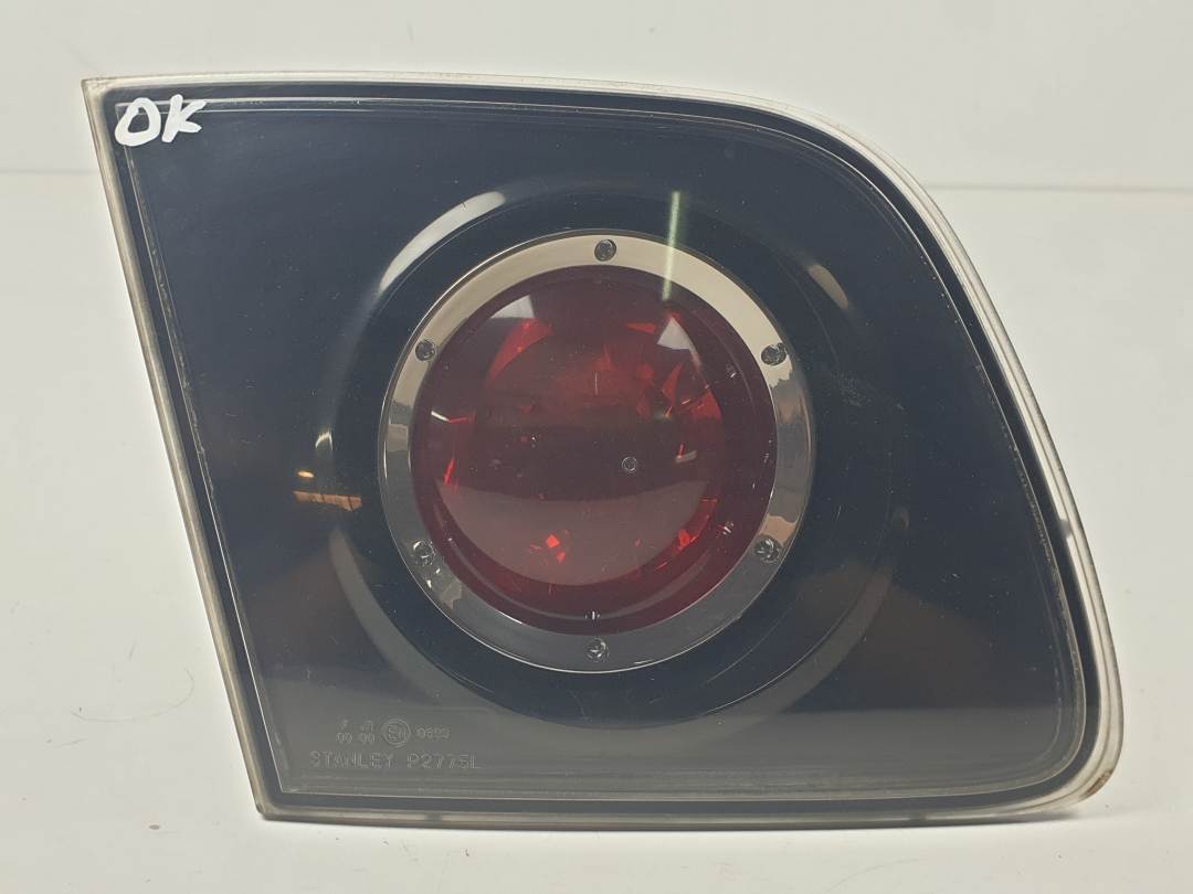 #1372820 PILOTO TRASERO IZQUIERDO INTERIOR