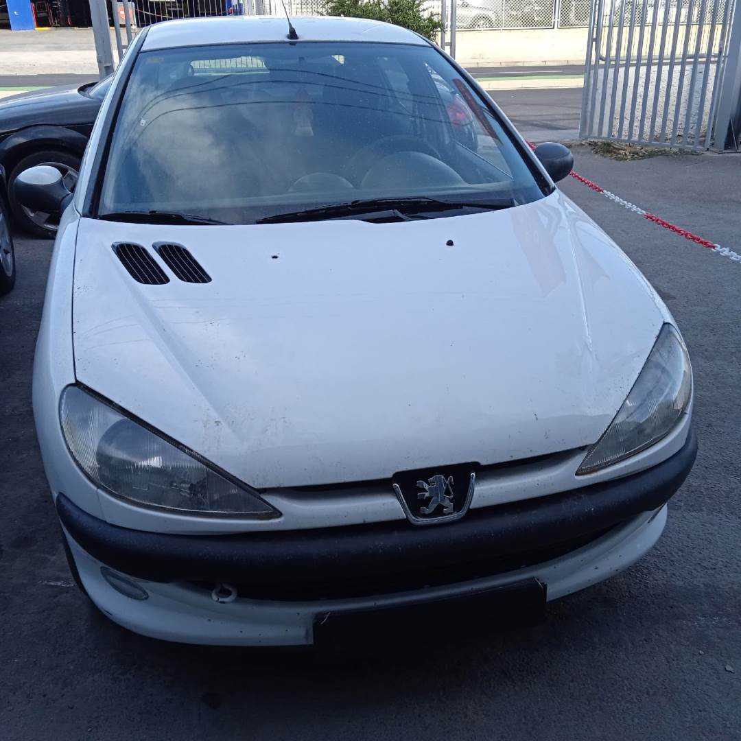 PEUGEOT 206 BERLINA (1998 - 2010)