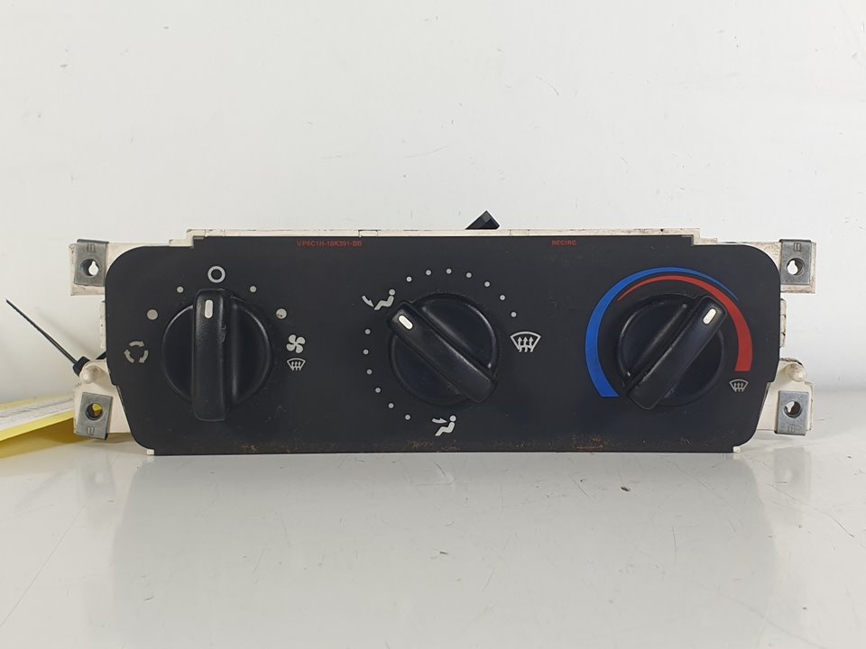 MANDO CALEFACCION / AIRE ACONDICIONADO - FORD - #841359