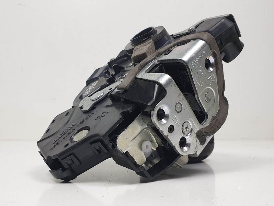 CERRADURA PUERTA DELANTERA DERECHA - A046693 - LEXUS - IS