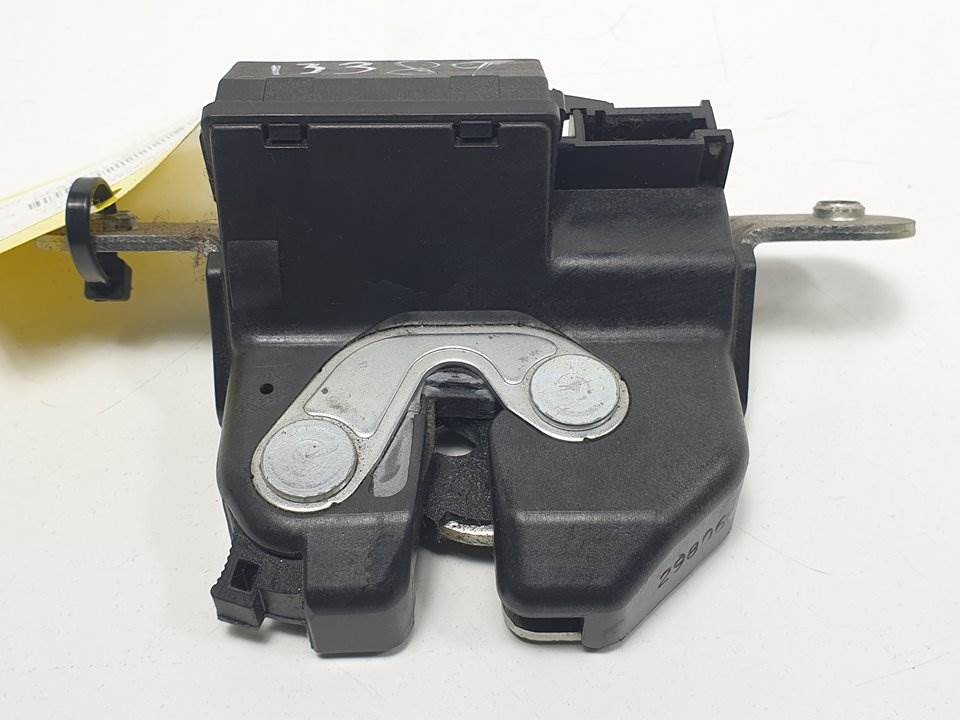 CERRADURA MALETERO / PORTON - 55701971 - OPEL - CORSA D