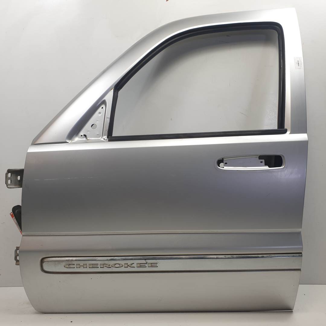 PUERTA DELANTERA IZQUIERDA - JEEP - CHEROKEE (KJ)