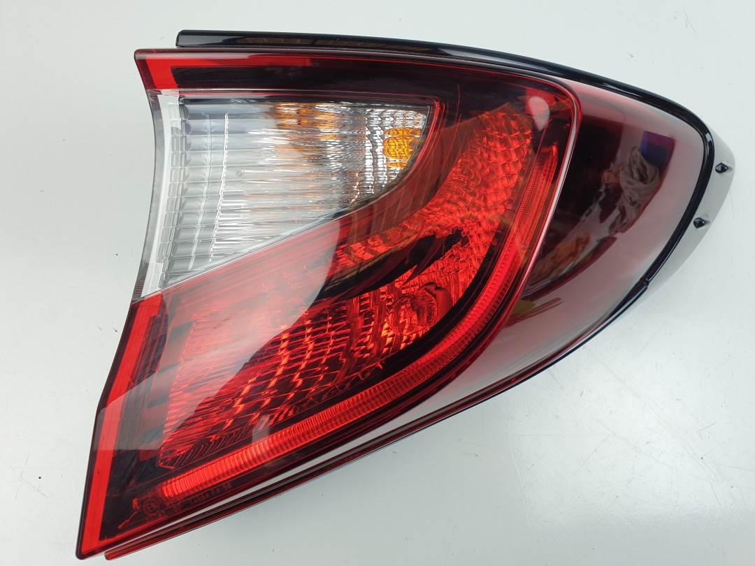 #3019406 PILOTO TRASERO DERECHO