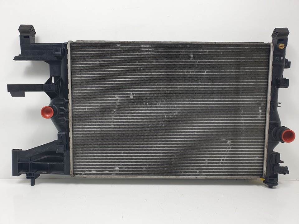 #904217 RADIADOR AGUA