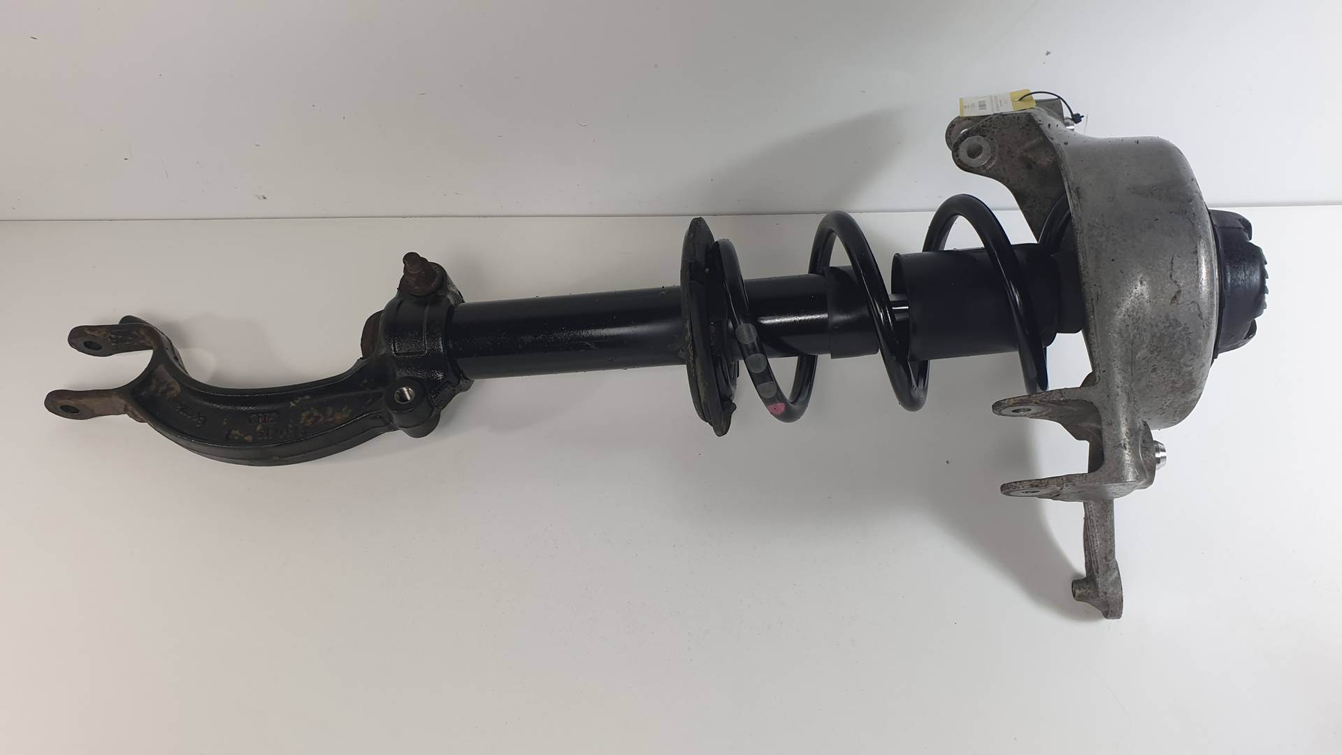 AMORTIGUADOR DELANTERO IZQUIERDO - 8T0413031E - AUDI - A5 SPORTBACK (F5A)