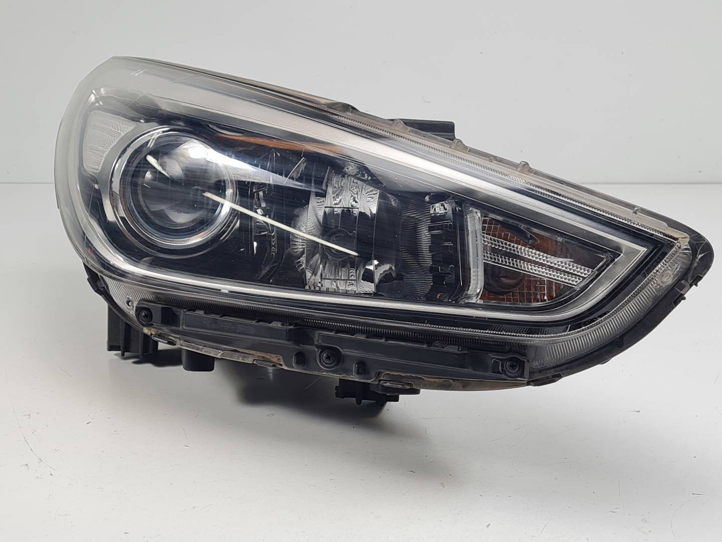 #3429480 FARO DERECHO